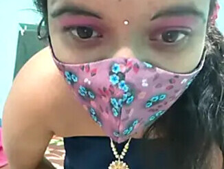 Ramya-hot-gueen