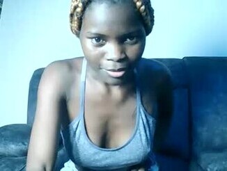 Nayela_