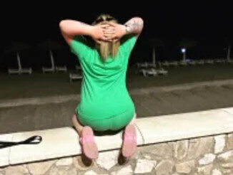 CurvyCatx