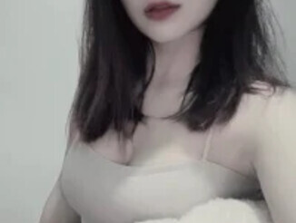 VyVy18
