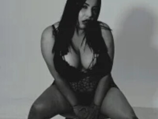 Nahomi_rosse
