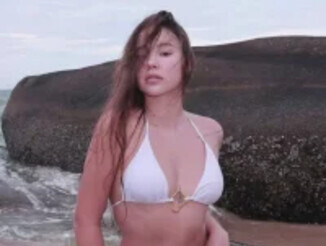 Kamila_18_french