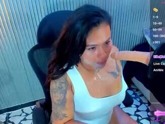 Brunette_zoe
