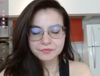 Tiny_caroline