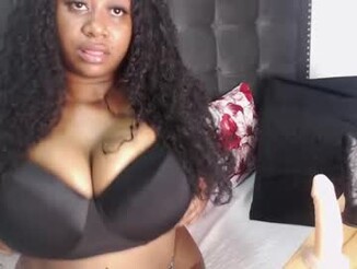 Sabrina_mora