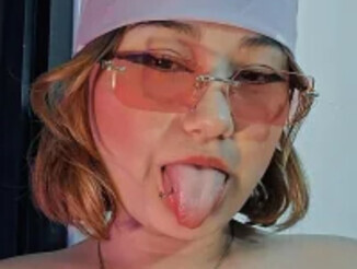 Iza_grey