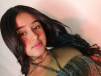 Molly_Brunette_