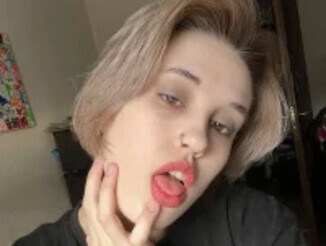 Queen_moments_