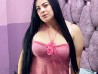 Emilyy_Moon_