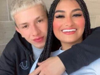 Adara_and_darek