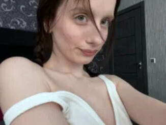 Mollie_blush