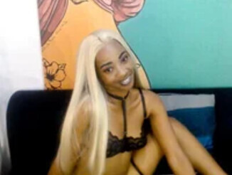 LolaSavageXO
