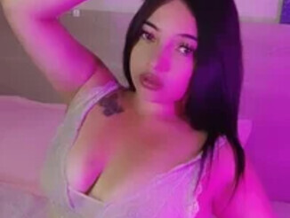 Chloe_Stark_