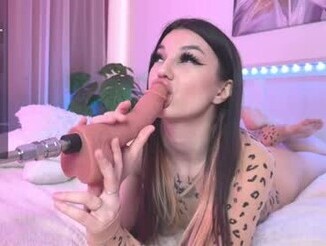 Luvlyveronica