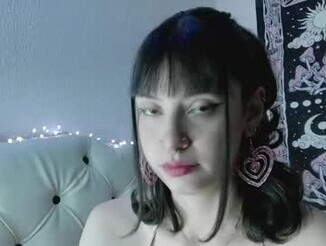 Lia_whitexx