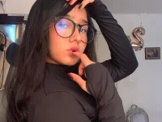 VioletJoness_