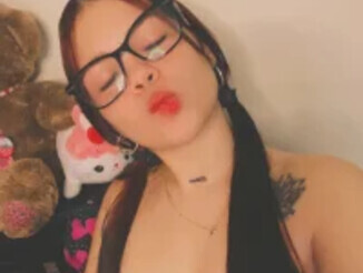Angelina_77