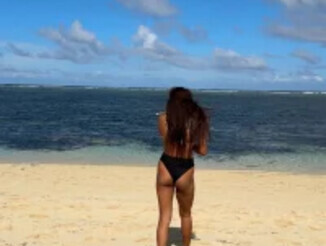 Morena_Beach_Girl