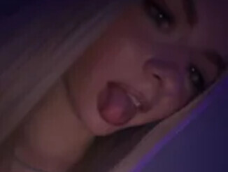 Naughty_vivian