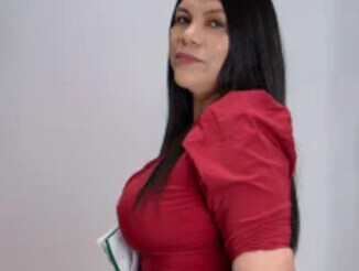 Hott_mature