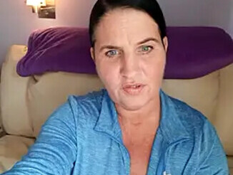 Velvet-Milf