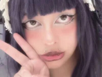Aika_Doll
