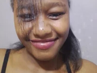 Petite_Ebony10