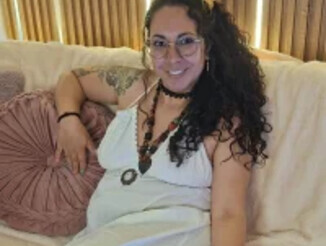 Velvet_Curly