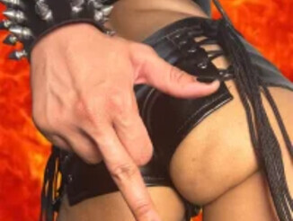 Nerdyhotgoth