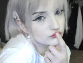 Esme_Velvet