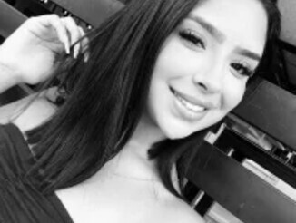 GabyJones_