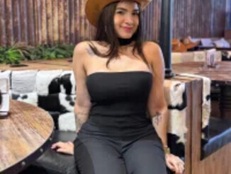 MelanyCol_