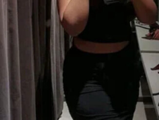 Flirty_Apsara