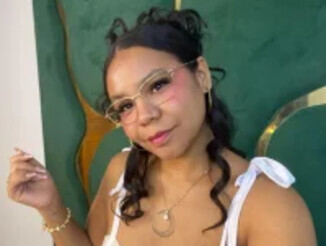 Chloe_ht