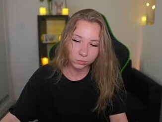 Vivienvance18