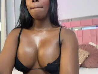 Nia_Williams