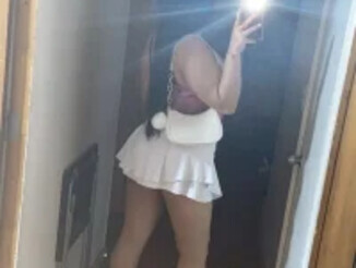 Hotty_baby_76