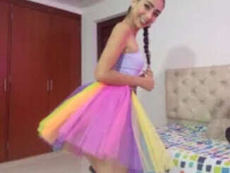 Sandra_petite19