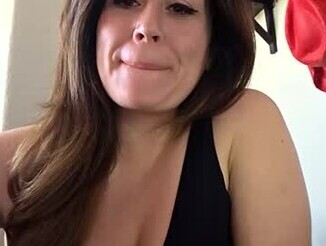 Lexii_on_tap