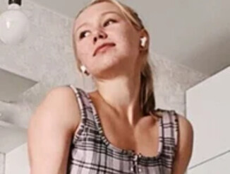 Eve_lush