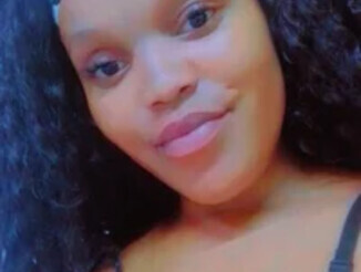 CurvyDesire01