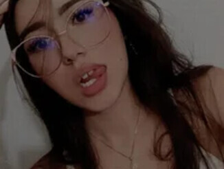 Molly_cm