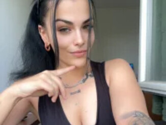 Pauline_2005