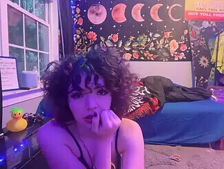 Petitewhitebaee