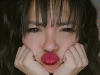 VALENTINA_SSQUIRT