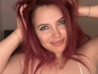Vixen_Curvy