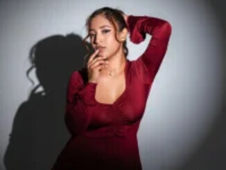 Julieta_Vegaax