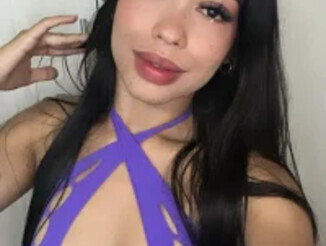 Analia_collins