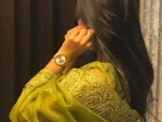 Ruhi_Hotty