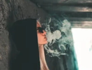 Kira_kirkros
